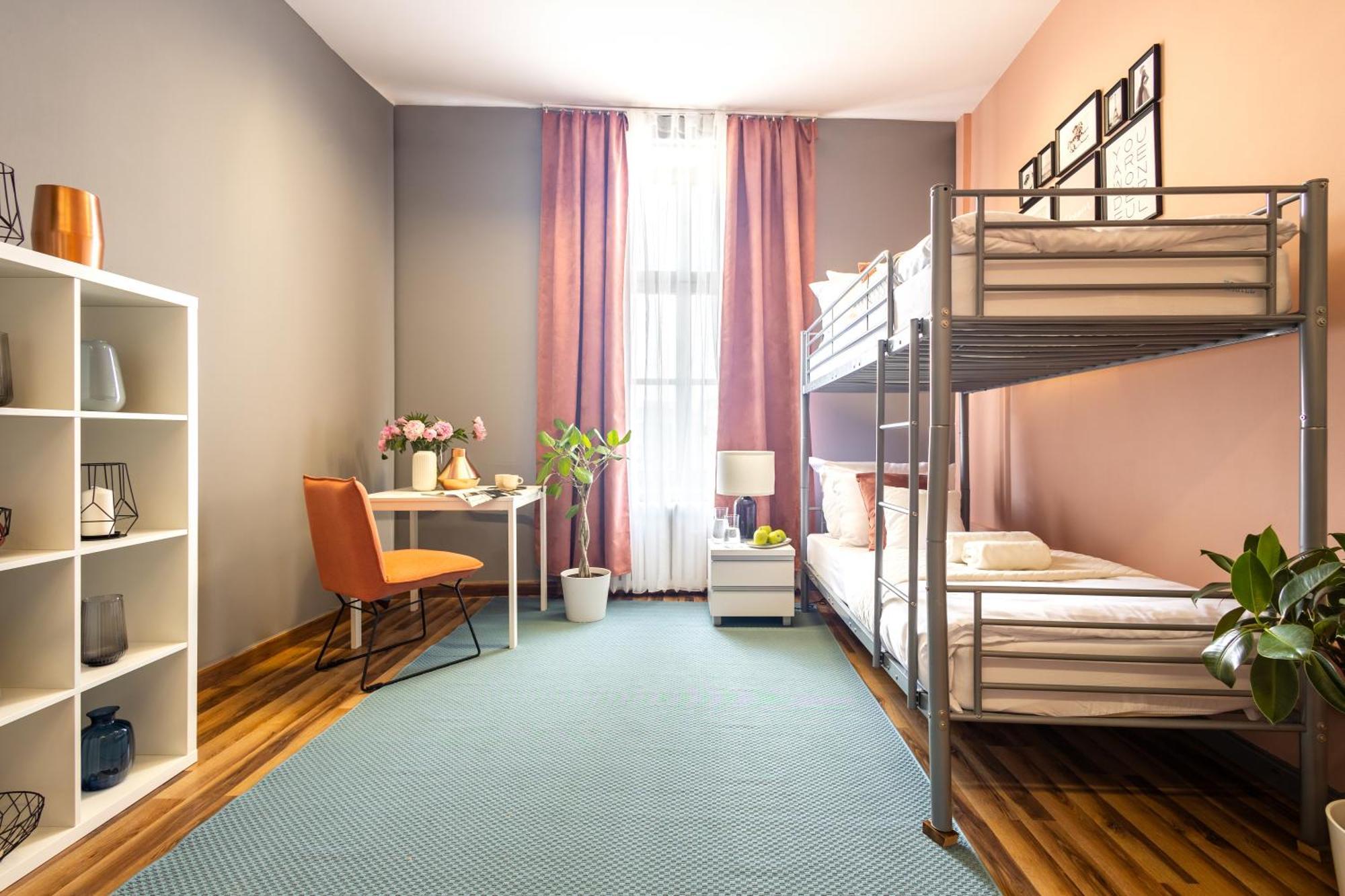 Hostel Krasnal Market Square Вроцлав Екстер'єр фото